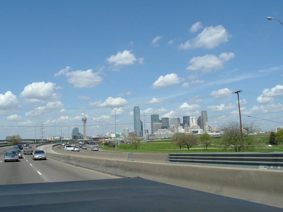 Dallas, TX: Dallas skyline from I-35E
