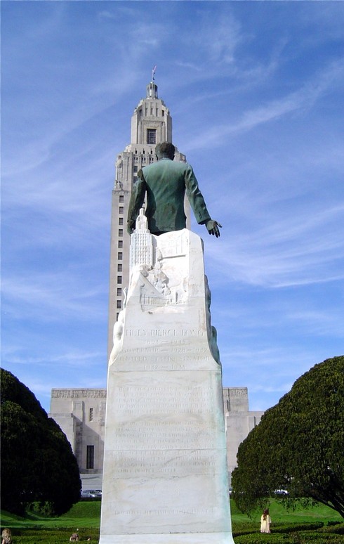 Baton Rouge, LA: Huey Long Statue at Louisiana State Capitol