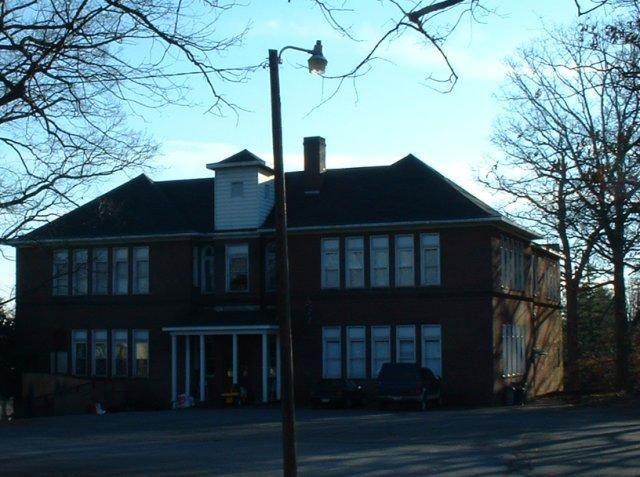 Reedsville, WV: Old Reedsville Elementary School