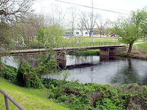 San Marcos, TX: Bridge that is part of the riverwalk