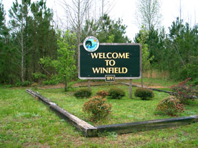 Winfield, AL: Sign on Hwy to town