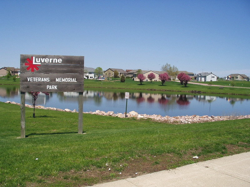 Luverne, MN Veterans Pond photo, picture, image (Minnesota) at city