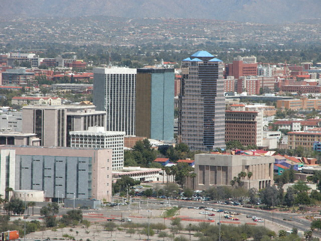 Tucson, AZ: tucson skyline