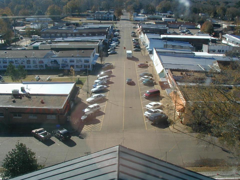 Mendenhall, MS: Mendenhall Ms main street as seen from bell tower of county court house