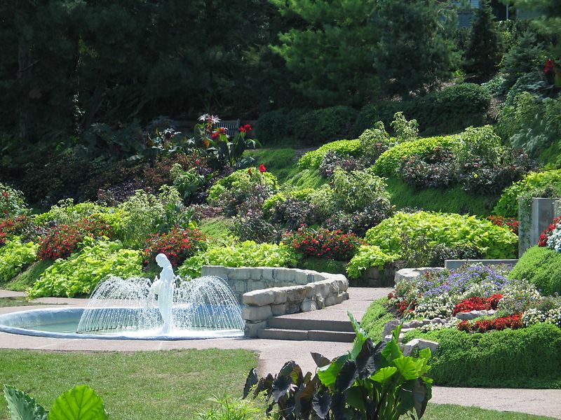 Lincoln, NE: The Sunken Gardens