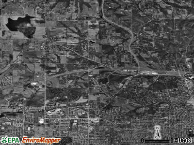 Zip code 68152 satellite photo by USGS